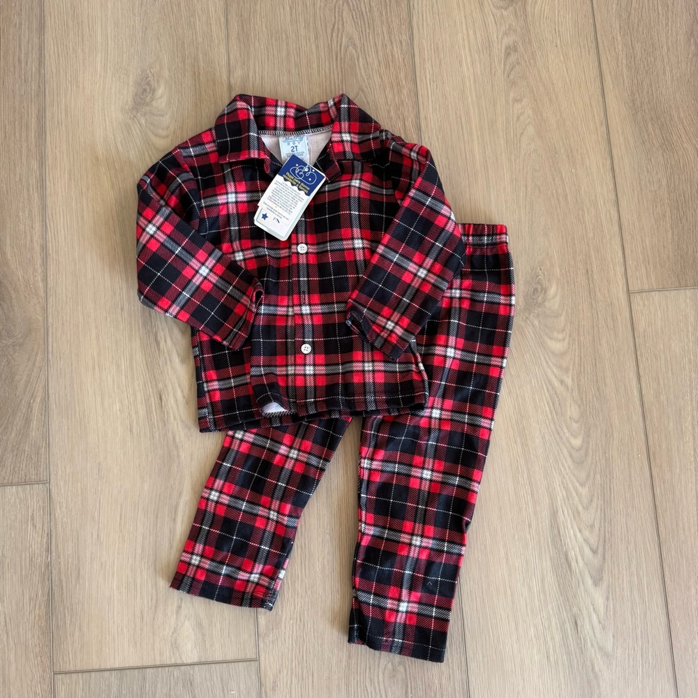 Cozy Kids Plaid Pajama Set - Black and Red